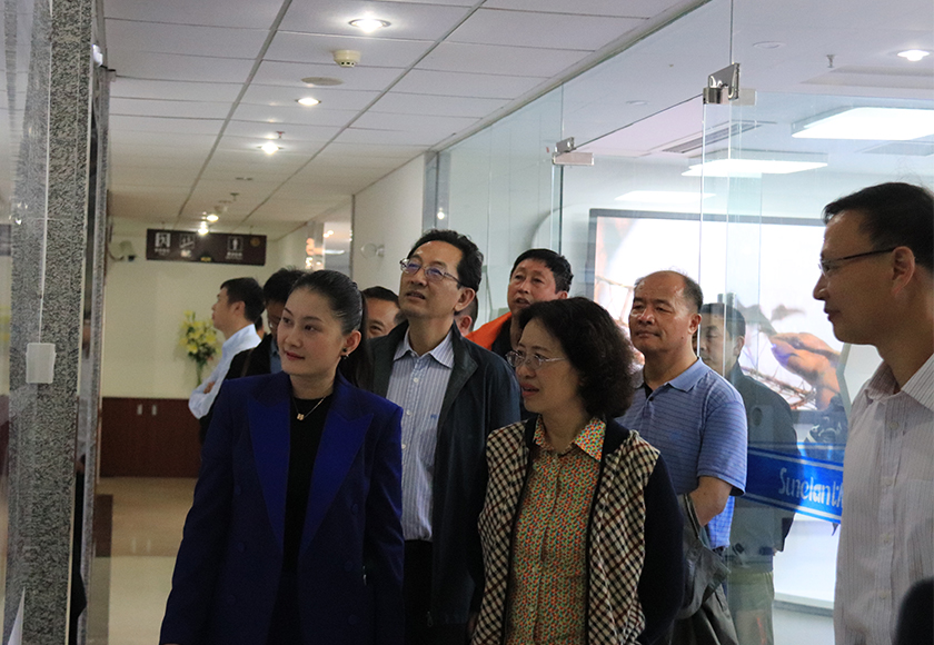 全国政协委员、云南省政协主席、党组书记李江率考察团莅临港澳宝典资料大全2024年厦门总部考察指导