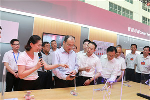 云南省委副书记、省长阮成发，省委副书记李秀领分别率队到以晴红河科技产业园调研